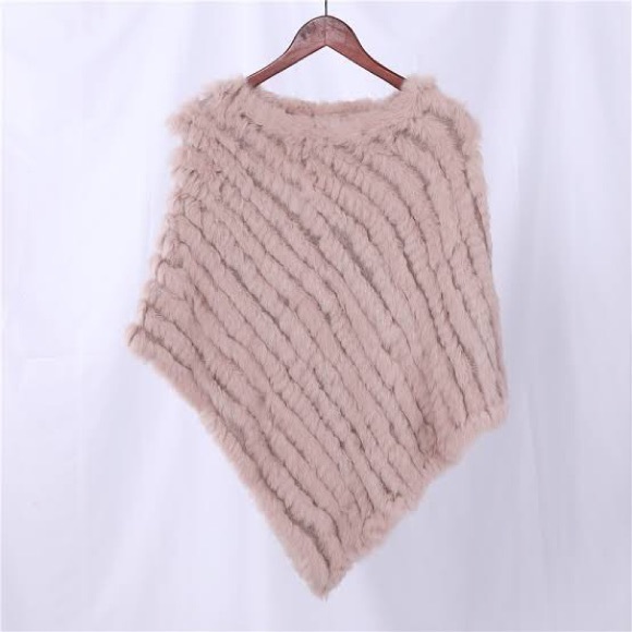 100% Real Rabbit Fur Poncho - Picture 2 of 7